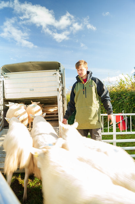 CLEARANCE - The Highlander Smock by Hexby